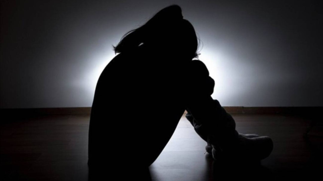 A la cárcel enviado padre que habría abusado sexualmente de su hija