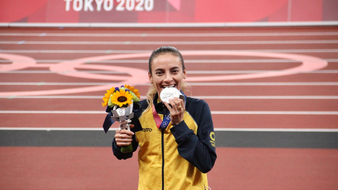 La "acuerpadita" ganó medalla de plata en los Juegos Olímpicos: sacerdote