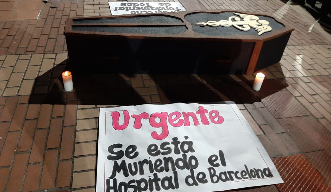 Velatón por el hospital La Misericordia de Calarcá en corregimiento de Barcelona Velatón por el hospital La Misericordia de Calarcá en corregimiento de Barcelona