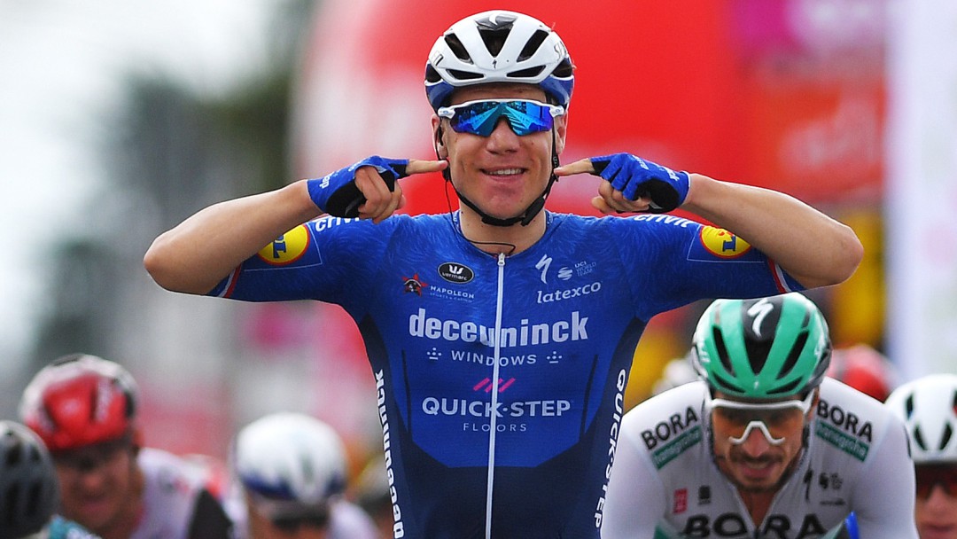 Jakobsen, recuperado de su accidente, liderará al Quick Step en la Vuelta