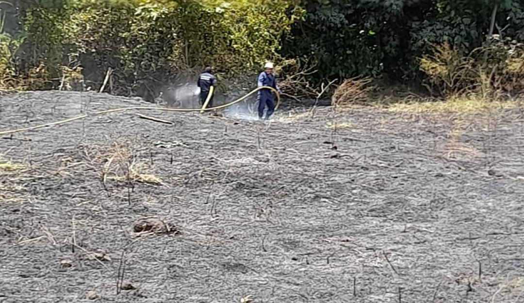 Incendio forestal en Victoria, Caldas. Incendio forestal en Victoria, Caldas.