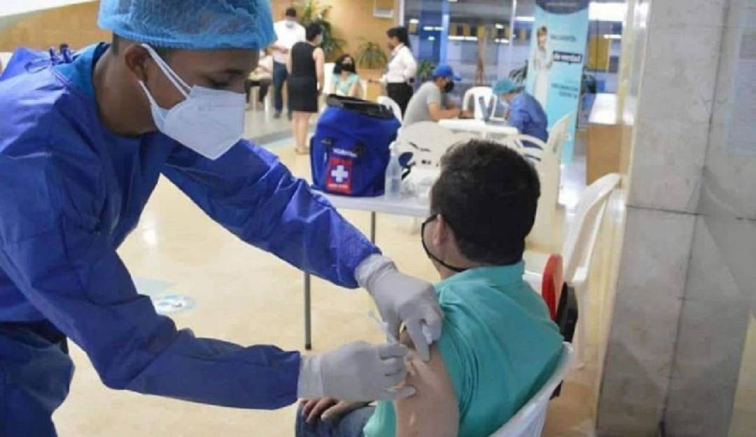 La medida obedece a la baja disponibilidad de biológicos que tiene la IPS CIVI para atender la demanda diaria. La medida obedece a la baja disponibilidad de biológicos que tiene la IPS CIVI para atender la demanda diaria.