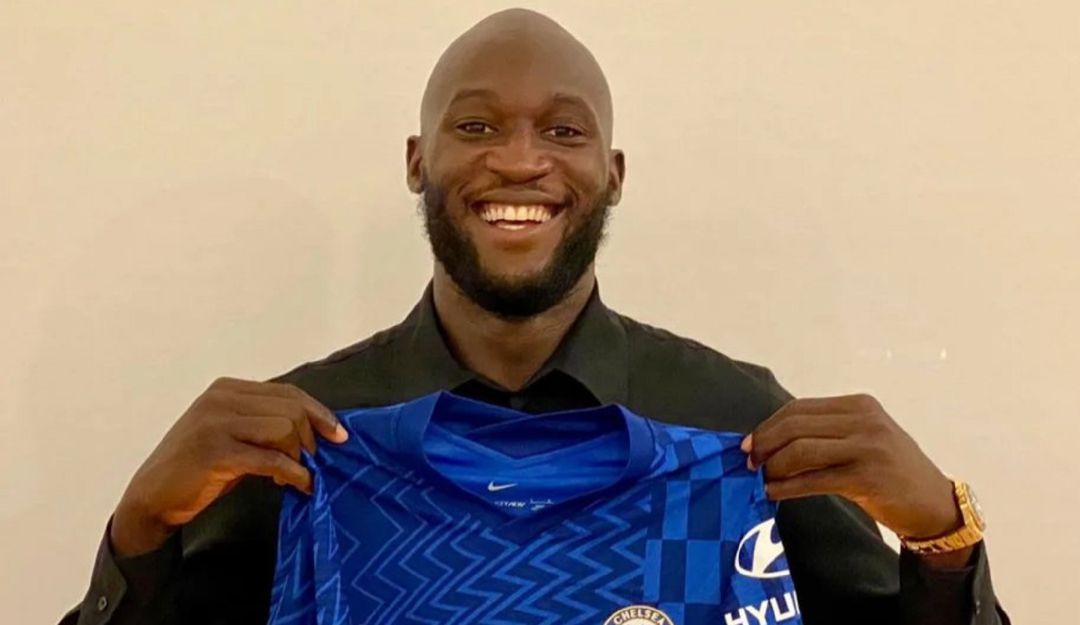 Romelu Lukaku oficializado como nuevo jugador del Chelsea Romelu Lukaku oficializado como nuevo jugador del Chelsea