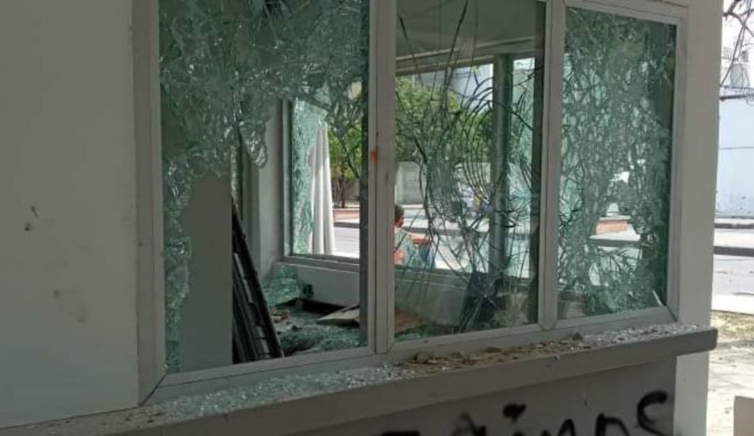 CAI de Coolechera que fue vandalizado durante las protestas en Barranquilla. CAI de Coolechera que fue vandalizado durante las protestas en Barranquilla.