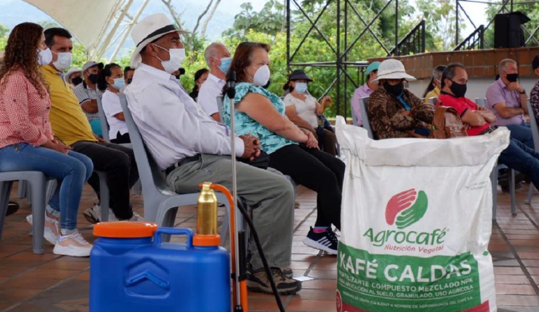 Apoyo a productores de café Apoyo a productores de café