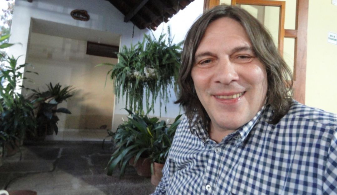 Murió el poeta inglés Tim Cloudsley, quien vivía en Bucaramanga Murió el poeta inglés Tim Cloudsley, quien vivía en Bucaramanga