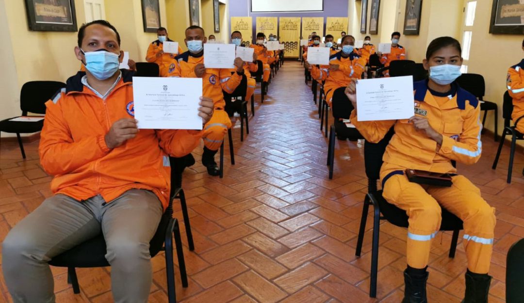 25 de los voluntarios recibieron su certificación de manera presencial en la Escuela de Hotelería y Gastronomía Casa del Marqués en Cartagena 25 de los voluntarios recibieron su certificación de manera presencial en la Escuela de Hotelería y Gastronomía Casa del Marqués en Cartagena