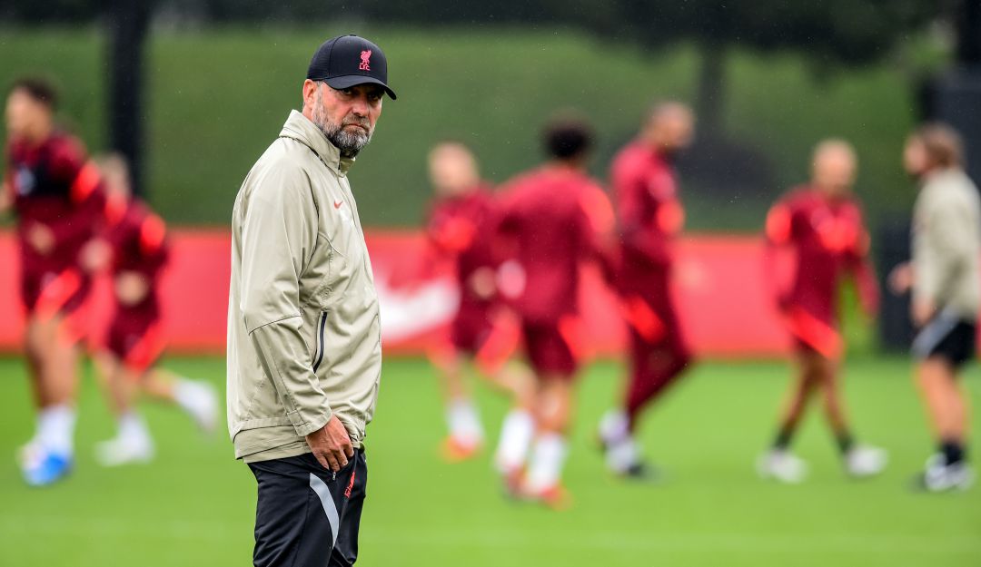 Jürgen Klopp entrenando al Liverpool en 2021 Jürgen Klopp entrenando al Liverpool en 2021