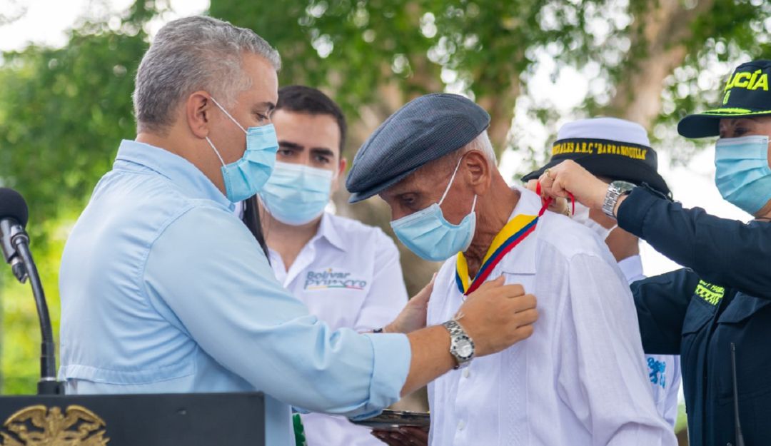 El presidente Duque rindió homenaje al maestro y compositor de “La Hamaca Grande” en el municipio de Mompox El presidente Duque rindió homenaje al maestro y compositor de “La Hamaca Grande” en el municipio de Mompox