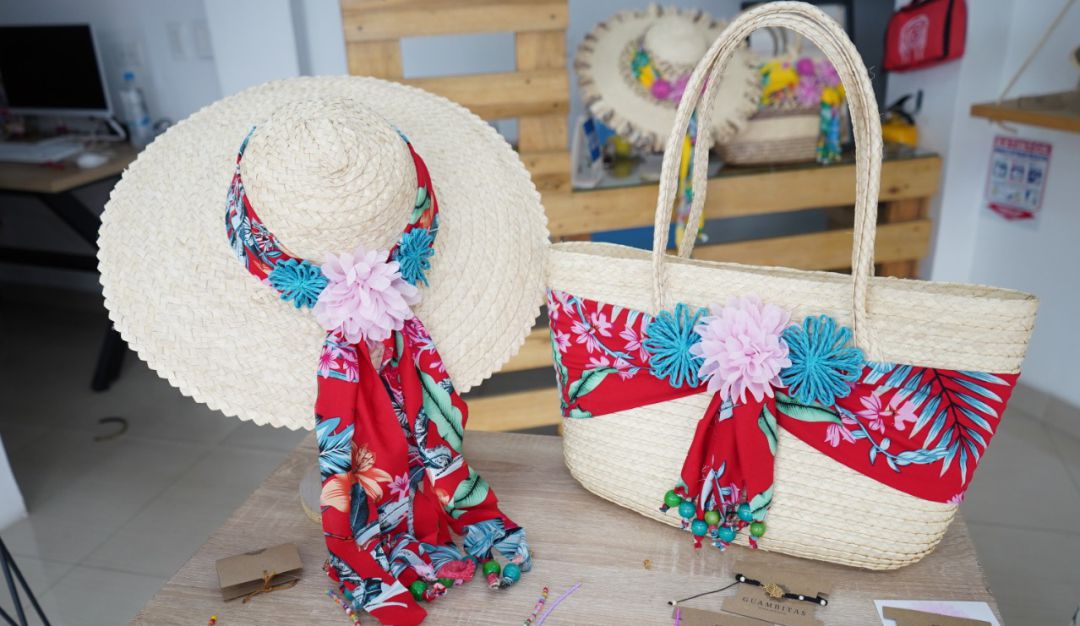 Accesorios inspirados en la artesanía tolimense Accesorios inspirados en la artesanía tolimense