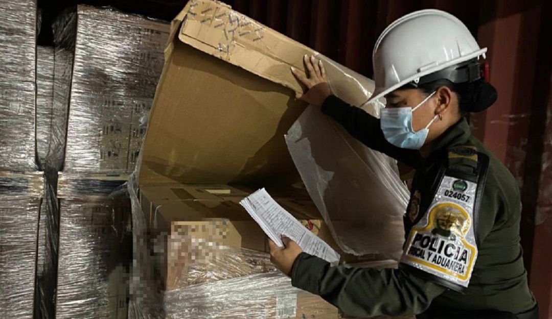 La mercancía procedente de Asia avaluada en más de 400 millones de pesos no cumplía con el certificado de registro de importación La mercancía procedente de Asia avaluada en más de 400 millones de pesos no cumplía con el certificado de registro de importación