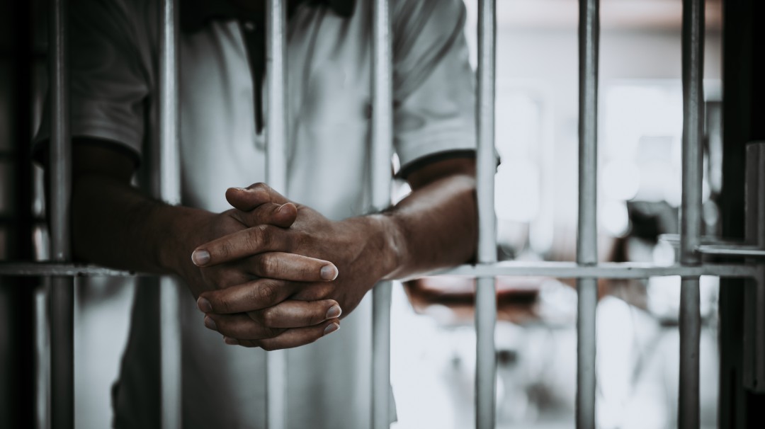 Fiscalía captura a hombre que asesinó a su hijastro de 18 meses de edad