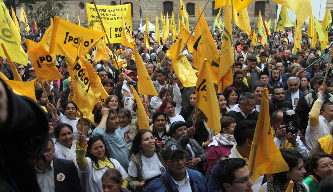 El Polo Democrático le solicitó al presidente Iván Duque aclarar si grupos armados buscan infiltrarse en el partido y, de ser así, por qué lo ocultó El Polo Democrático le solicitó al presidente Iván Duque aclarar si grupos armados buscan infiltrarse en el partido y, de ser así, por qué lo ocultó