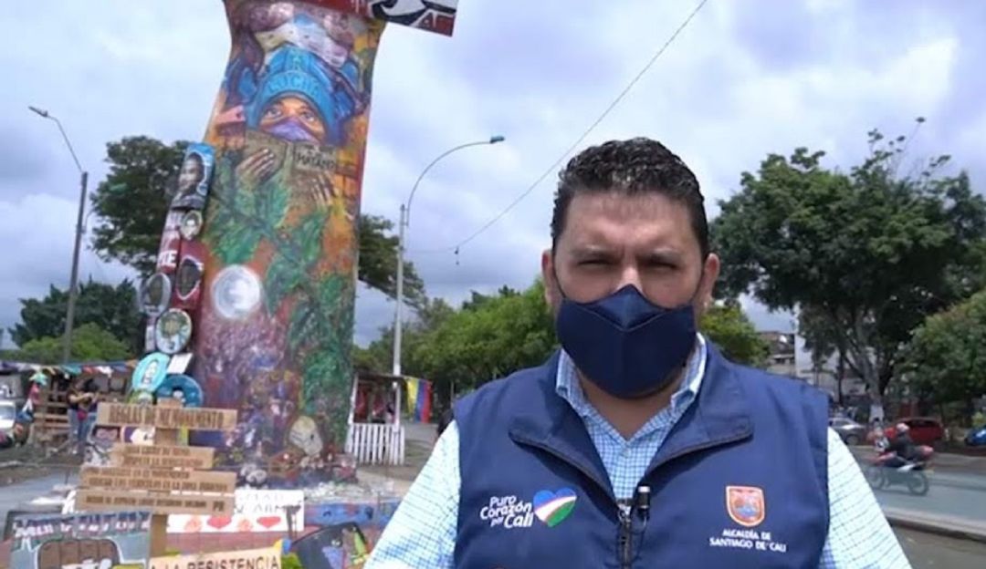 El director de planeación de Cali, Roy Alejandro Barreras, anunció la licencia del monumento de Puerto Resistencia. El director de planeación de Cali, Roy Alejandro Barreras, anunció la licencia del monumento de Puerto Resistencia.