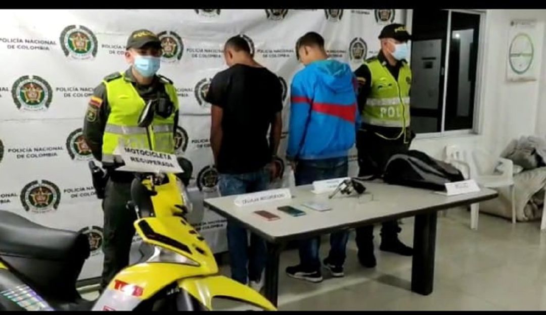 Detenidos por robo Detenidos por robo