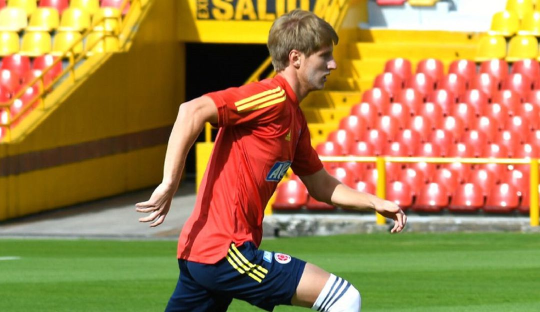 Andrés Llinás en el morfociclo de la Selección Colombia Andrés Llinás en el morfociclo de la Selección Colombia