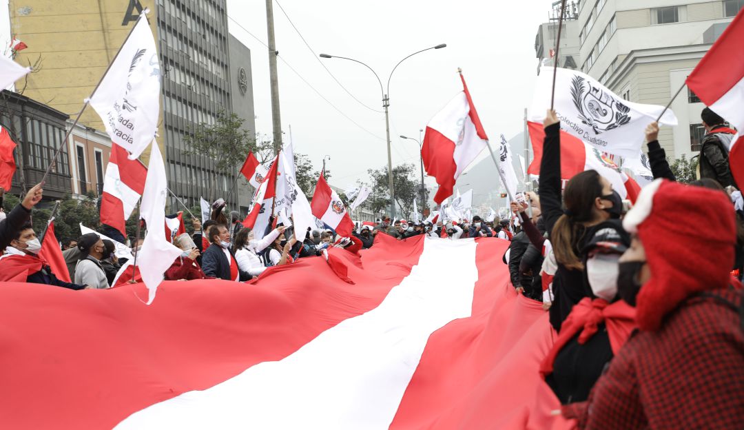 Manifestantes en Perú Manifestantes en Perú