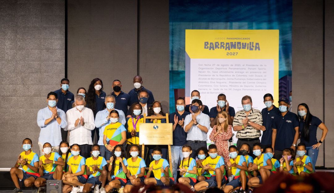 El presidente Iván Duque y las autoridades locales en el acto donde se oficilizó a Barranquilla como sede de los Juegos Panamericanos. El presidente Iván Duque y las autoridades locales en el acto donde se oficilizó a Barranquilla como sede de los Juegos Panamericanos.