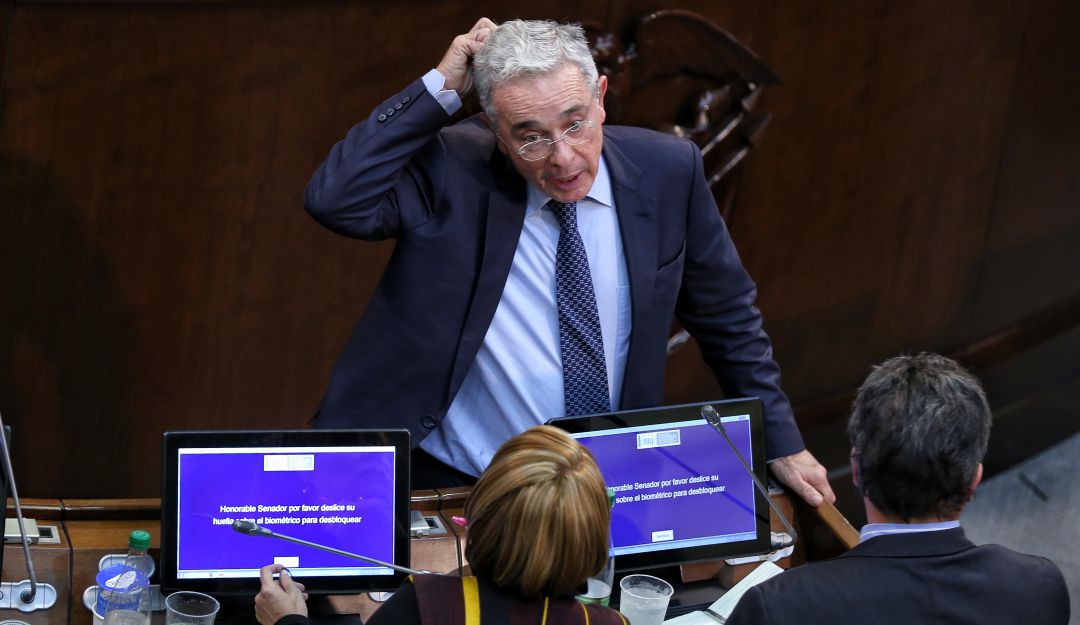 Expresidente Álvaro Uribe defiende su propuesta de una amnistía general Expresidente Álvaro Uribe defiende su propuesta de una amnistía general