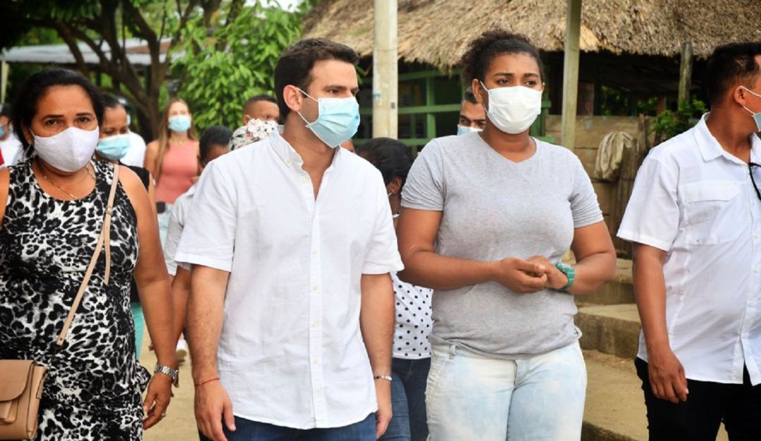 Campesinos de varios corregimientos de El Carmen de Bolívar denunciaron que hay más de 400 toneladas de ñame diamante sin venderse Campesinos de varios corregimientos de El Carmen de Bolívar denunciaron que hay más de 400 toneladas de ñame diamante sin venderse