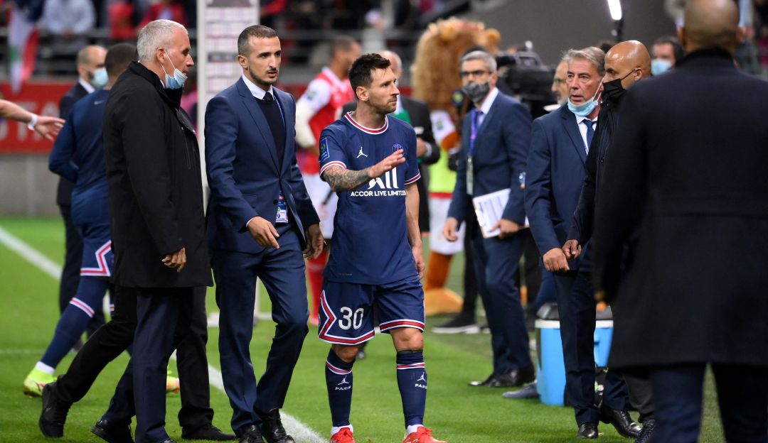Lionel Messi en su primer partido con el PSG en 2021 Lionel Messi en su primer partido con el PSG en 2021