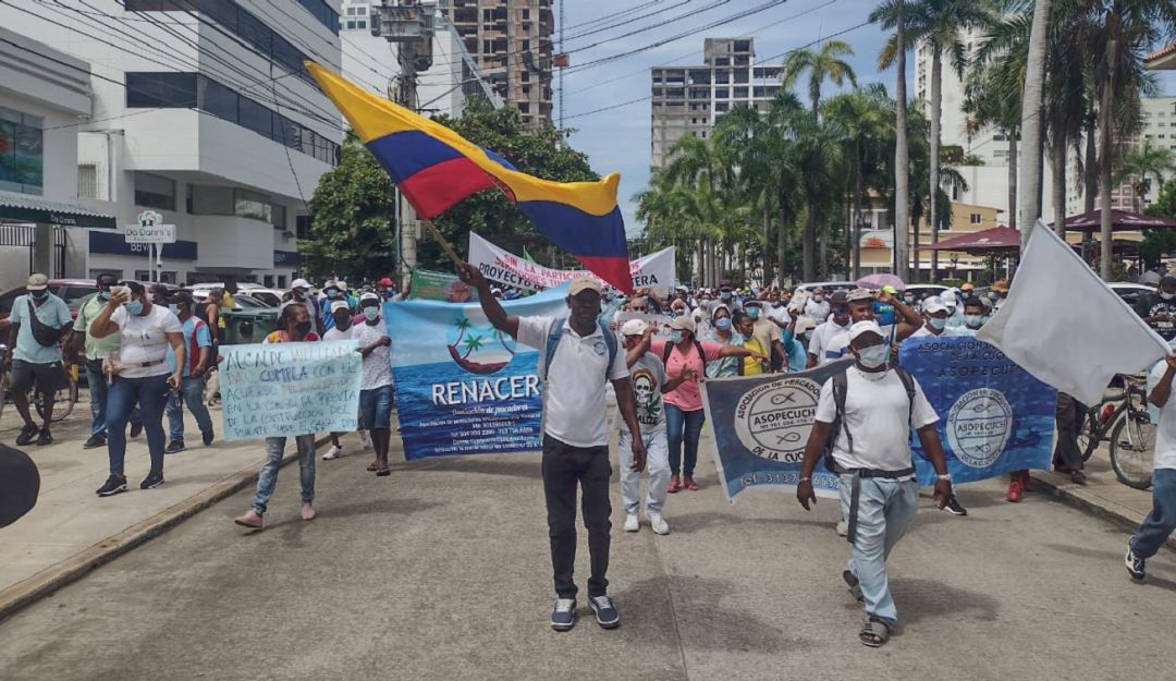 Trabajadores de las playas aseguran que no ha existido socialización, y temen perjuicios económicos por el proyecto Trabajadores de las playas aseguran que no ha existido socialización, y temen perjuicios económicos por el proyecto