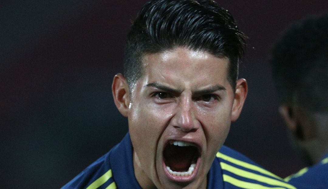 James Rodríguez en partido ante Chile por Eliminatorias James Rodríguez en partido ante Chile por Eliminatorias