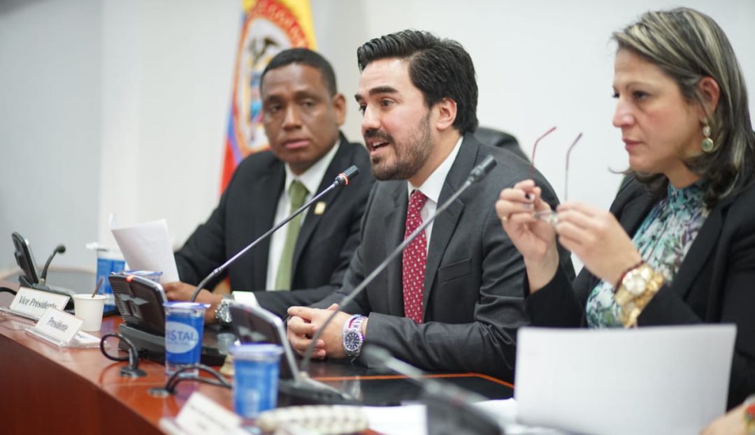 Gabriel Santos, del Centro Democrático, renunció a Comisión de Acusaciones Gabriel Santos, del Centro Democrático, renunció a Comisión de Acusaciones