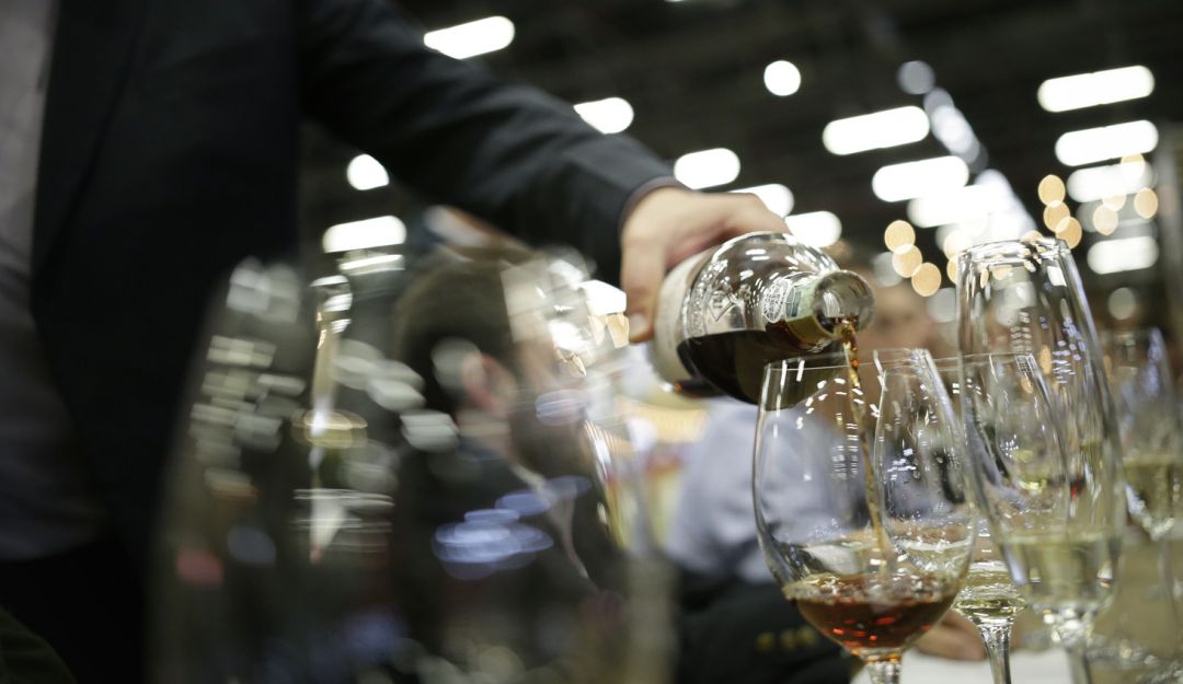 Este año, el hotel Sofitel Legend Santa Clara ha organizado diferentes eventos para disfrutar de una completa selección de los mejores vinos Este año, el hotel Sofitel Legend Santa Clara ha organizado diferentes eventos para disfrutar de una completa selección de los mejores vinos