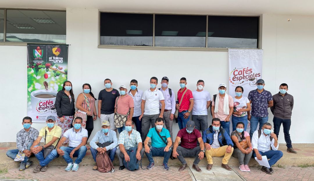 Caficultores del Tolima, rumbo a Chiapas. Caficultores del Tolima, rumbo a Chiapas.