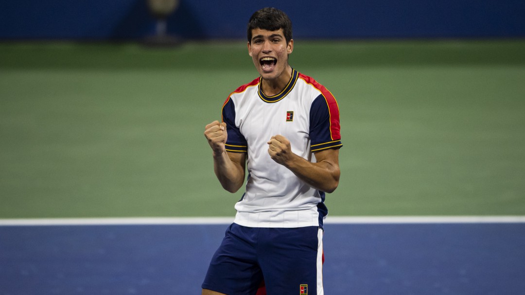 Carlos Alcaraz, sin techo y ya está en cuartos de final del US Open