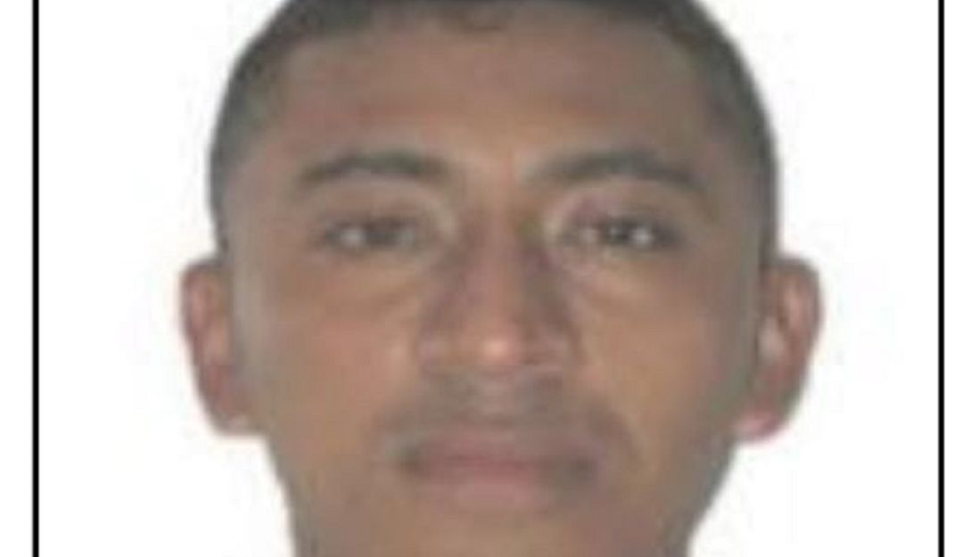 Alias 'Camilo 40' sería cabecilla principal del frente de las extintas FARC 'Iván Ríos'. Alias 'Camilo 40' sería cabecilla principal del frente de las extintas FARC 'Iván Ríos'.