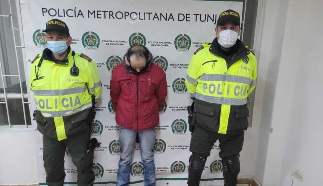 Según fuentes cercanas a la Fiscalía, el hombre falleció mientras era custodiado por integrantes de la Policía Nacional Según fuentes cercanas a la Fiscalía, el hombre falleció mientras era custodiado por integrantes de la Policía Nacional