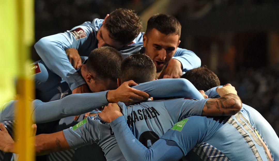 Uruguay celebrando uno de su goles ante Bolivia en las Eliminatorias a Catar 2022 Uruguay celebrando uno de su goles ante Bolivia en las Eliminatorias a Catar 2022