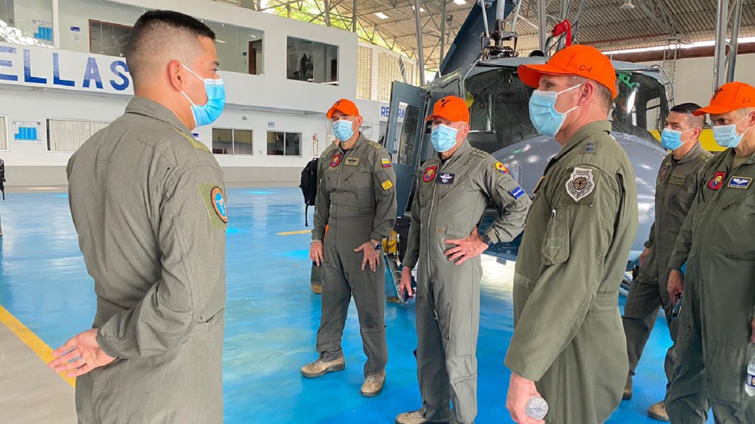 Integrante del Comando Sur de EE.UU visitó base aérea de Melgar, Tolima.