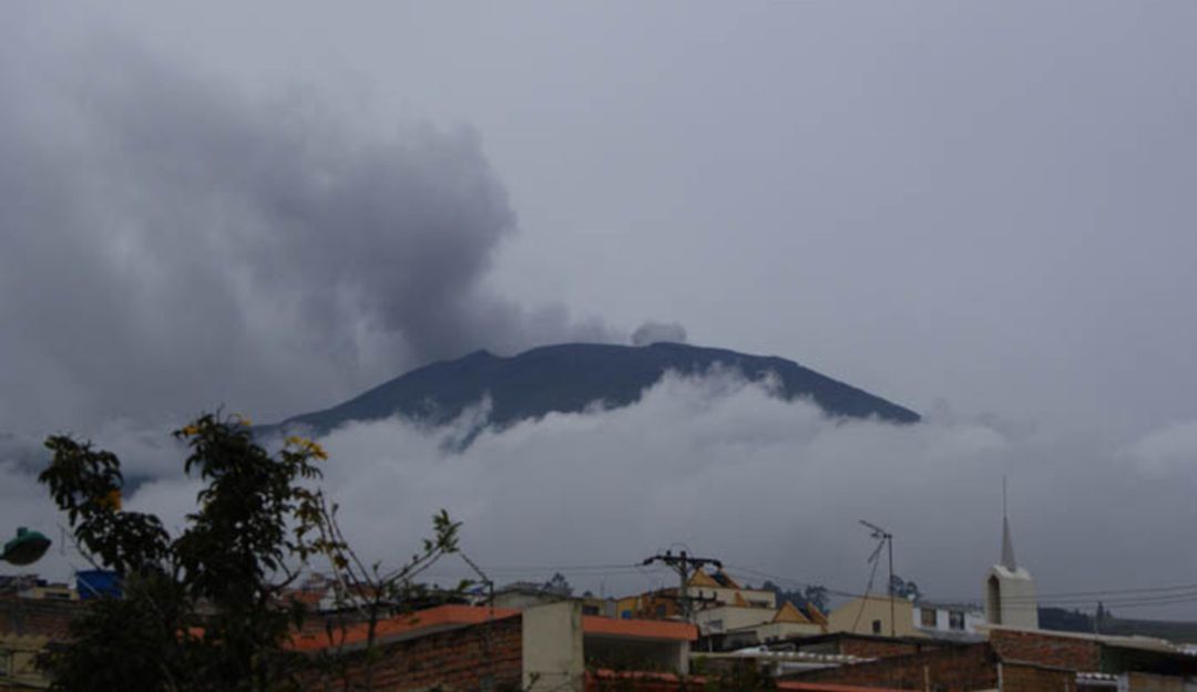 Simulacro por erupción volcánica Simulacro por erupción volcánica