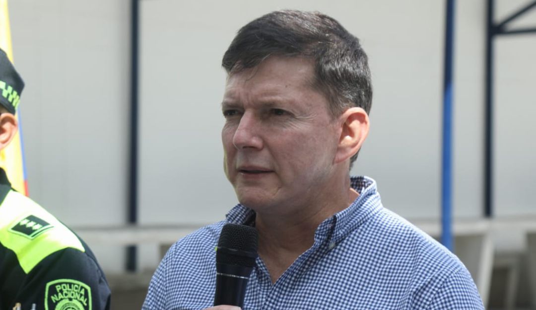 Ministro Wilson Ruiz y alcalde ad hoc de Cali Ministro Wilson Ruiz y alcalde ad hoc de Cali
