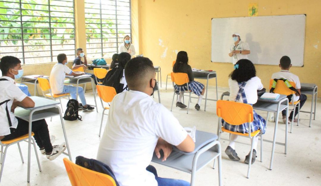 La Institución Educativa de Juan Arias se convirtió en la primera en retomar clases presenciales en el municipio La Institución Educativa de Juan Arias se convirtió en la primera en retomar clases presenciales en el municipio
