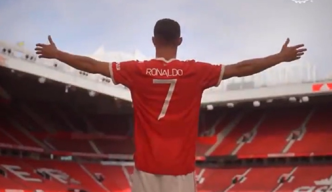 Cristiano Ronaldo regresó a Old Trafford con la camiseta del Manchester United. Cristiano Ronaldo regresó a Old Trafford con la camiseta del Manchester United.