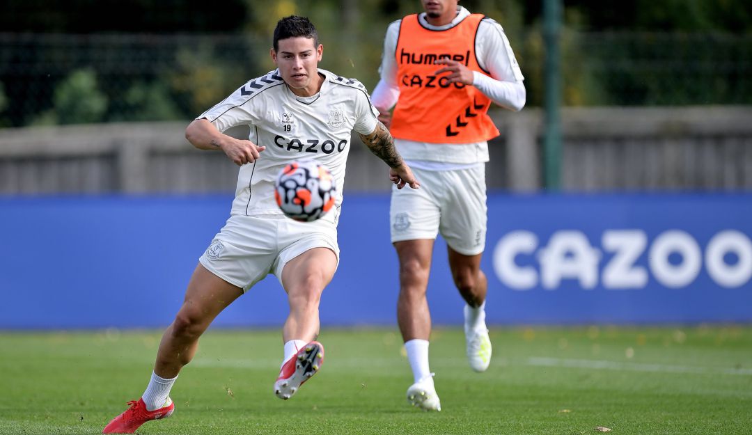 James Rodríguez en el entrenamiento con el Everton James Rodríguez en el entrenamiento con el Everton