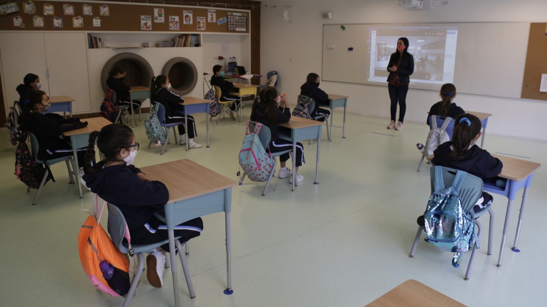 Procuraduría pide no postergar más regreso de los estudiantes a las aulas