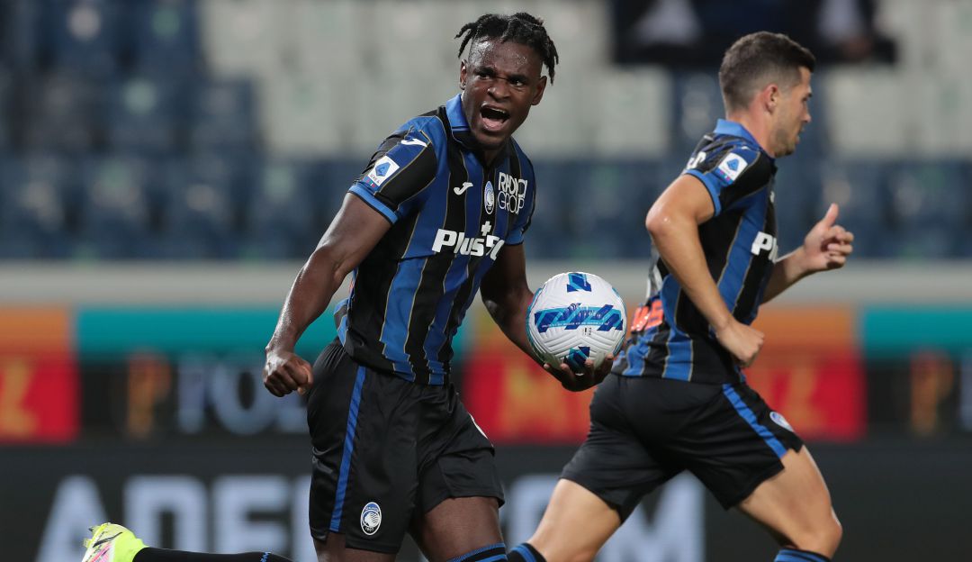 Duván Zapata tras anotar el gol de penal con el Atalanta Duván Zapata tras anotar el gol de penal con el Atalanta