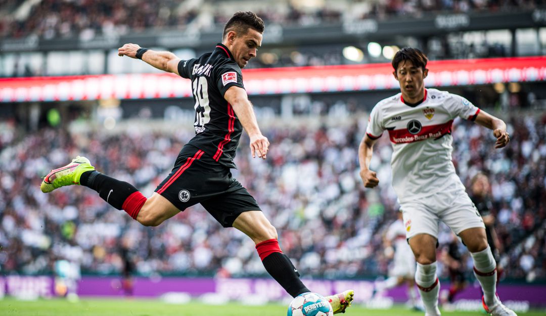 Rafael Santos Borré en su regreso al Eintracht Frankfurt tras la participación con Colombia Rafael Santos Borré en su regreso al Eintracht Frankfurt tras la participación con Colombia