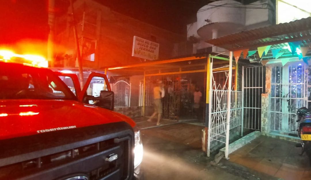 Según el cuerpo de Bomberos se registraron daño en nevera, ventiladores, estufa, electrodomésticos y otros artículos Según el cuerpo de Bomberos se registraron daño en nevera, ventiladores, estufa, electrodomésticos y otros artículos