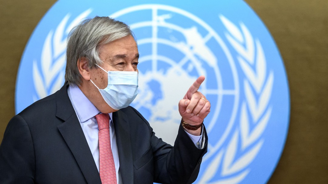 ONU afirma que es necesario trabajar con talibanes para ayudar a Afganistán