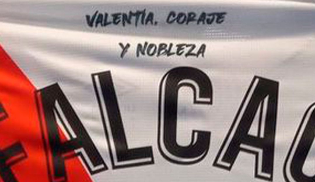 Camiseta de Falcao García en el Rayo Vallecano Camiseta de Falcao García en el Rayo Vallecano