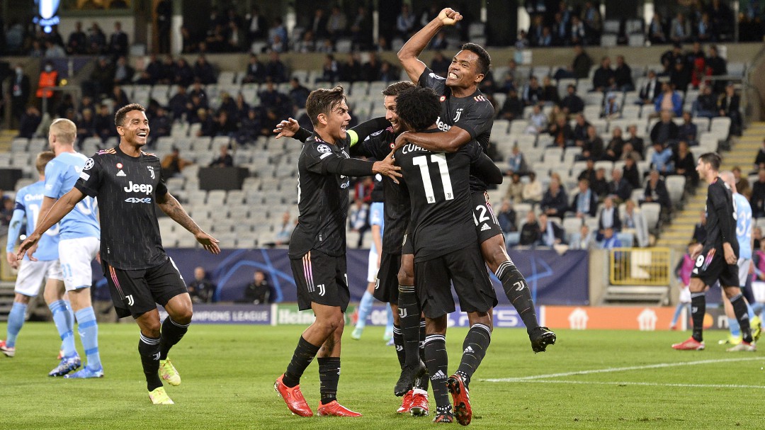 Asistencia de Cuadrado en goleada de la Juventus en su estreno en Champions