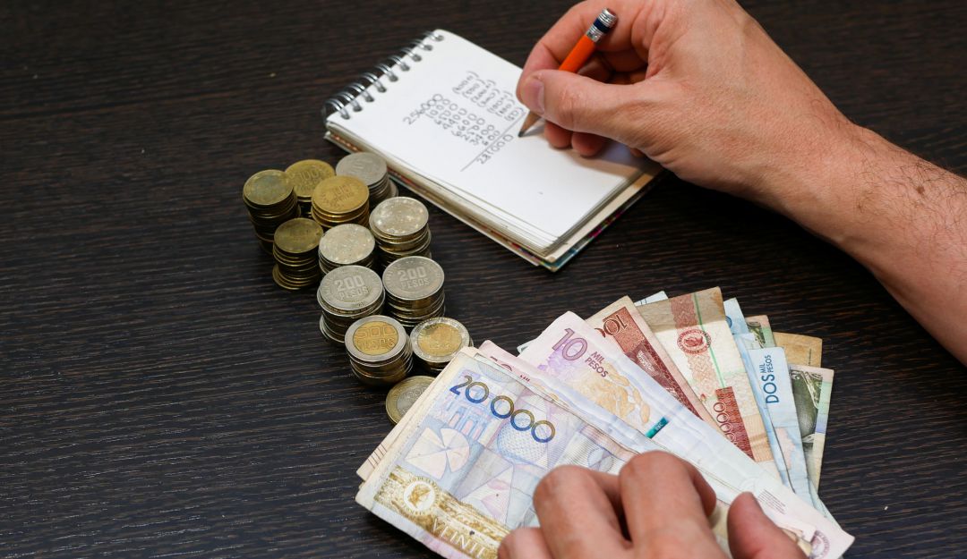Dinero en Colombia. Dinero en Colombia.