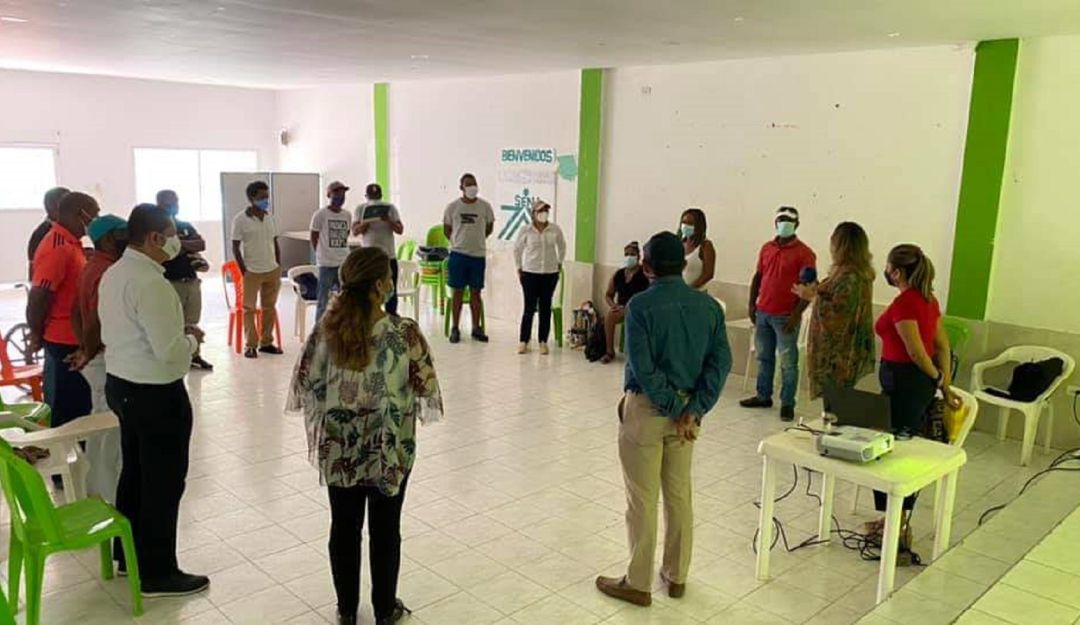 Los talleres formativos se orientarán en temas como liderazgo, comunicación, relaciones asertivas, trabajo en equipo, entre otros Los talleres formativos se orientarán en temas como liderazgo, comunicación, relaciones asertivas, trabajo en equipo, entre otros