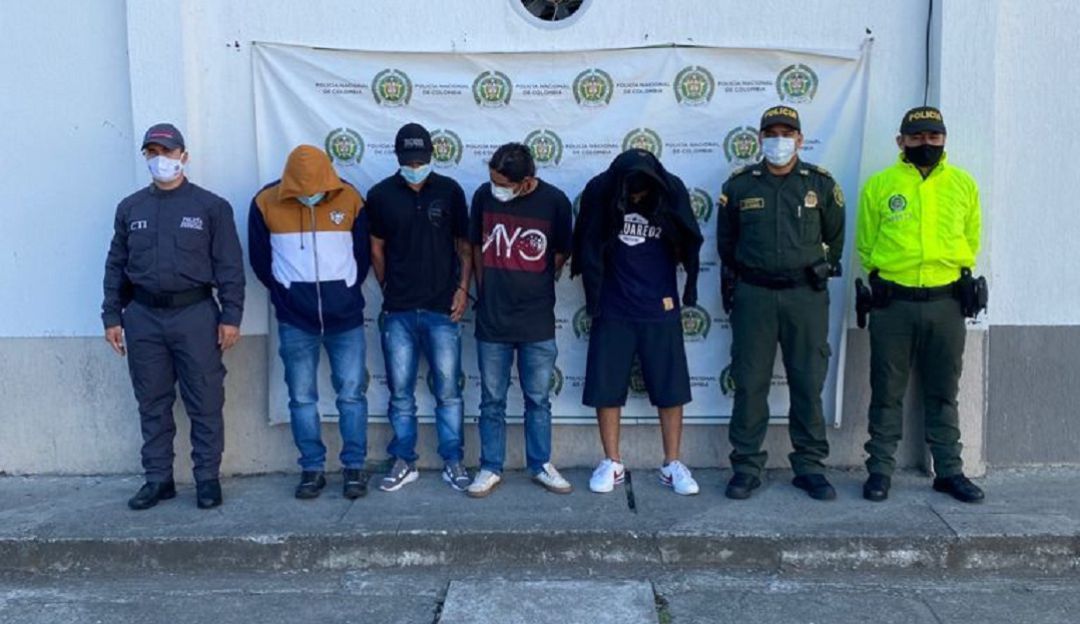 Capturados integrantes de la banda 'Los Viejos' en Tuluá Capturados integrantes de la banda 'Los Viejos' en Tuluá